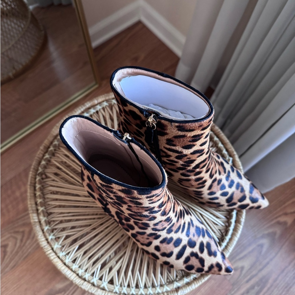 J. Crew Leopard Calf Hair Pointed Toe Boots Size 6.5 - Picture 3 of 9
